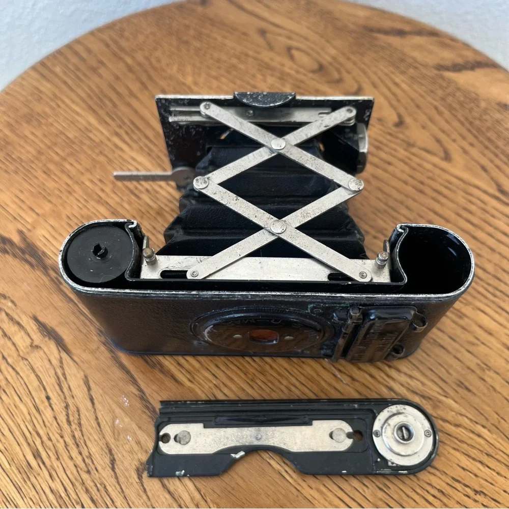 Vintage Eastman Kodak Anastigmat Vest Pocket Folding Camera no. 111842